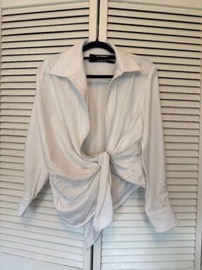 Jacquemus - The Bahia shirt